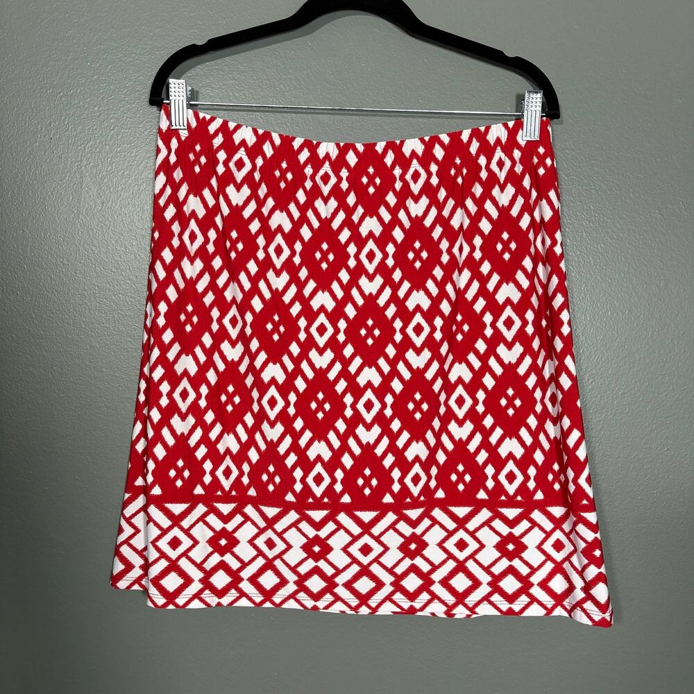 Susan Graver Red & White Geometric Print Liquid Knit Skort Skirt - Size Medium